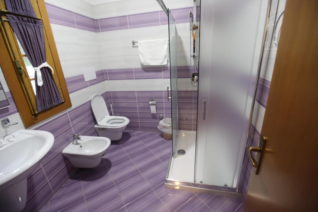 Hotel Sofo Dukat Eksteriør billede
